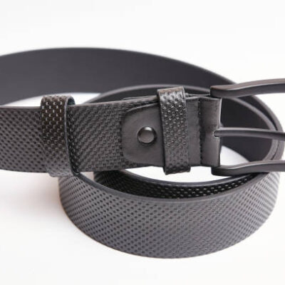 Big black leather belt with black metal buckle.
